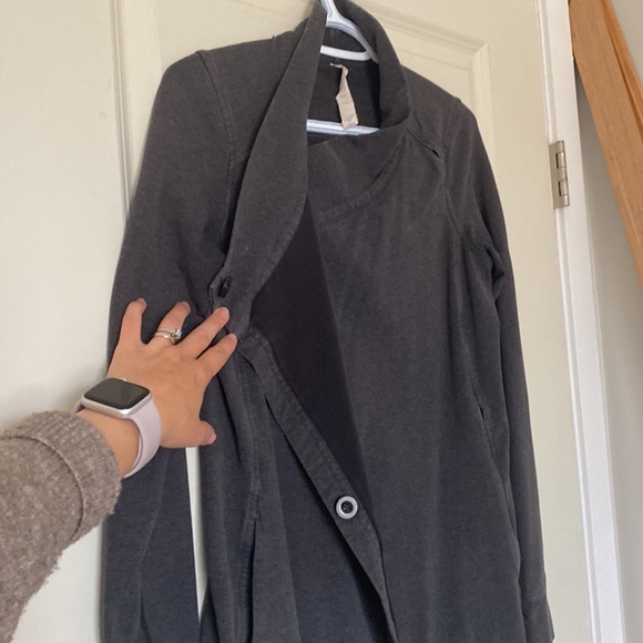 Lululemon Gratitude Grey Wrap Jacket Size 4 - Picture 6 of 10